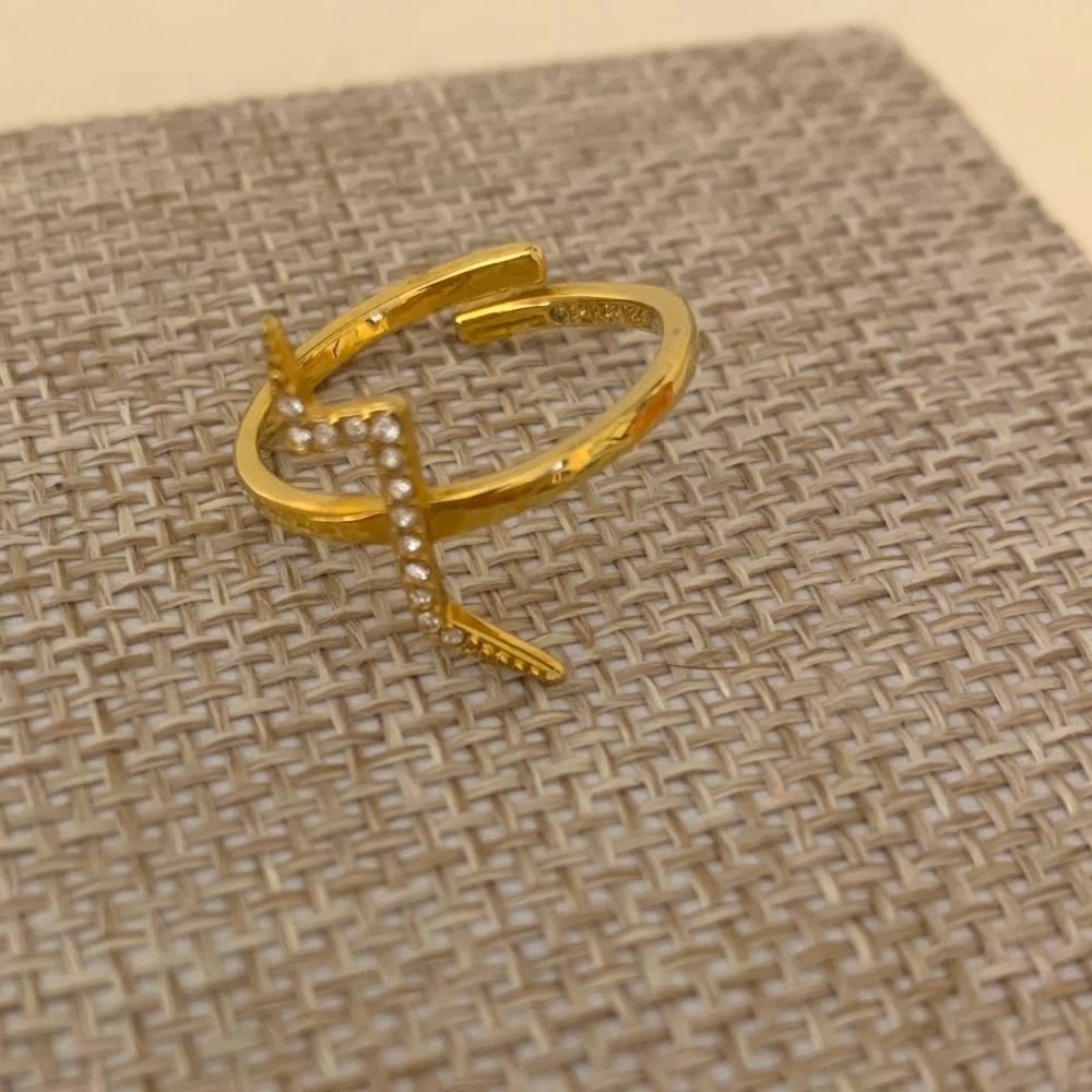 Stella & Dot lightning ring